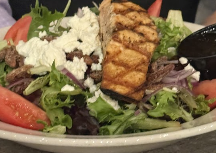 The Old Fourth Street Filling Station signature dishes Crab Cake Benedict
Seafood Pasta
Grilled Salmon